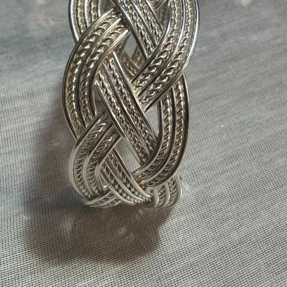 925 Elegant Silver Braided Bracelet - Picture 3 of 5